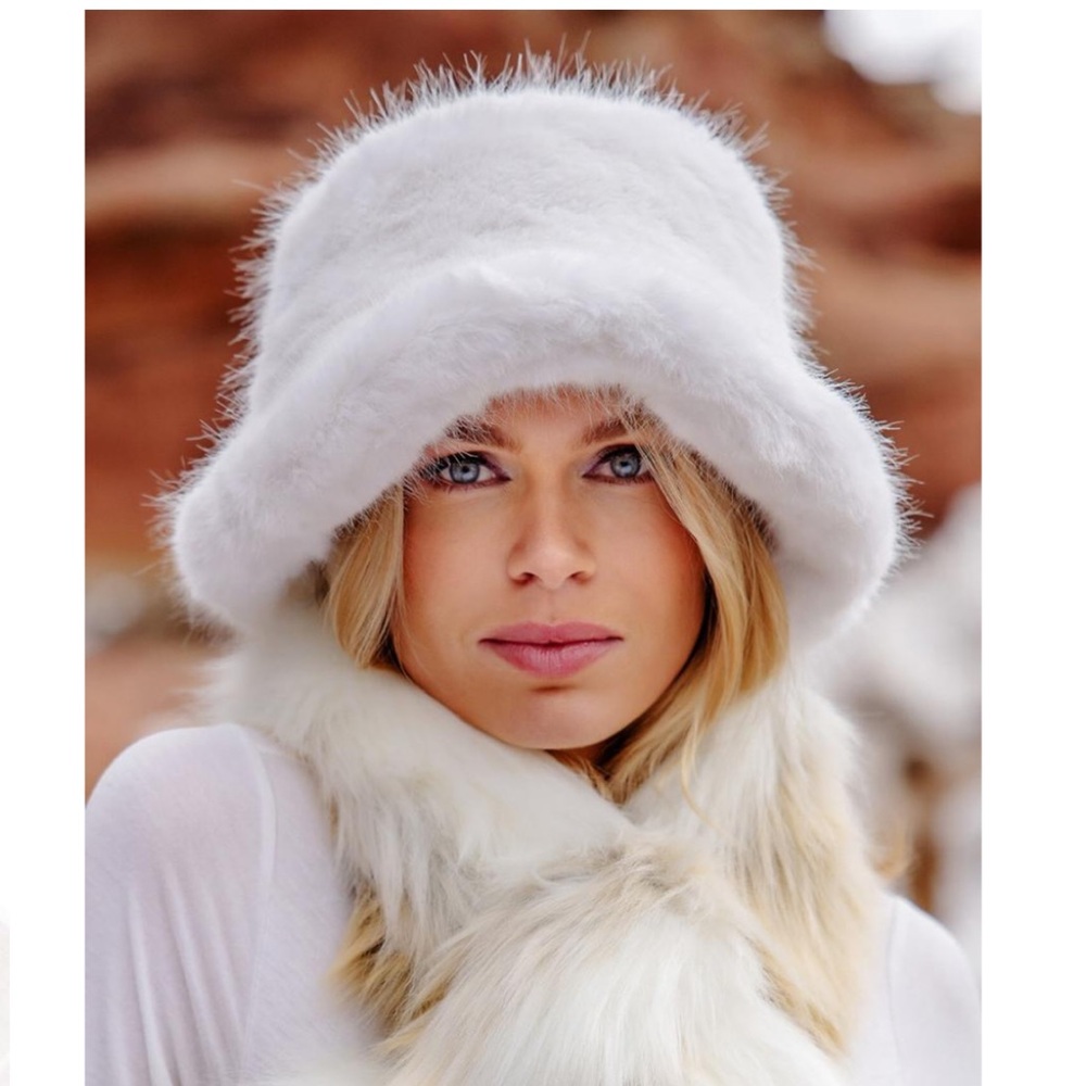 Fabulous Faux Fur Bucket Hat